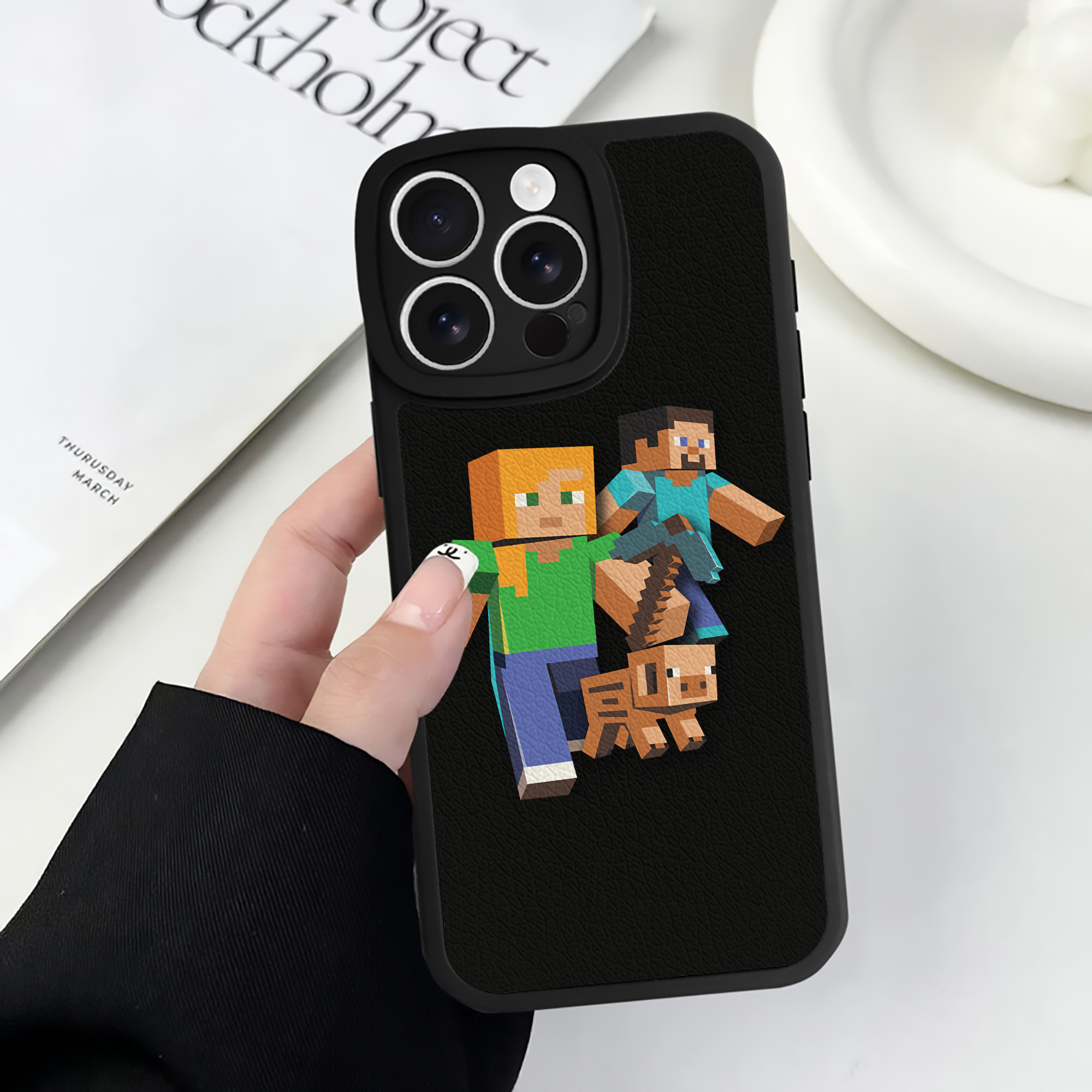 （画像用） マインクラフト ブロックの世界 Minecraft MC Block world 【iPhone 16シリーズ対応】シリコンスマホケース（レザー調） 材質：シリコン